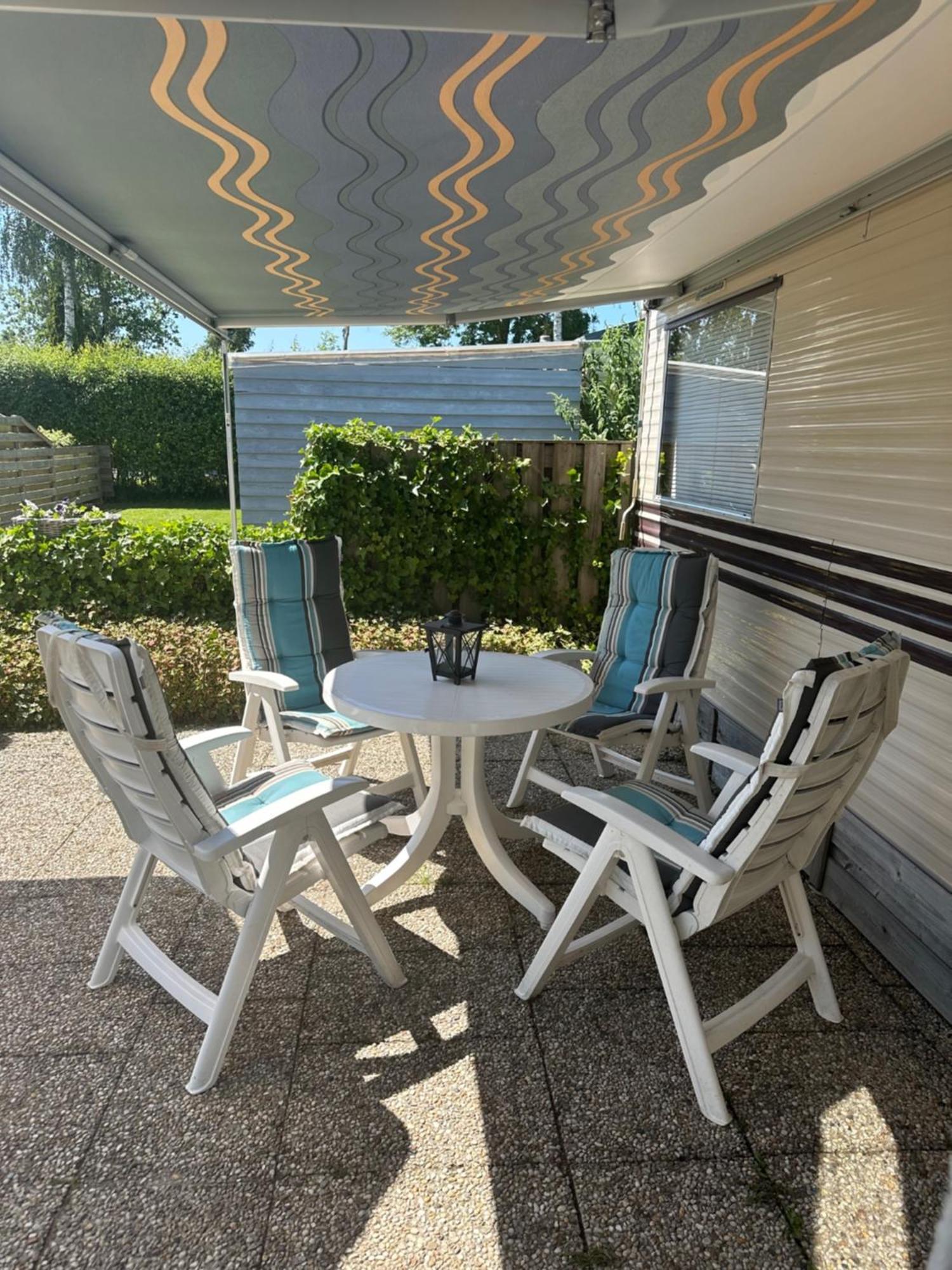 Gezellige Stacaravan Met Groot, Zonnig Terras! Belt-Schutsloot Dış mekan fotoğraf